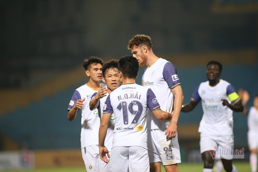 Video bàn thắng Hà Nội 4-0 Than Quảng Ninh