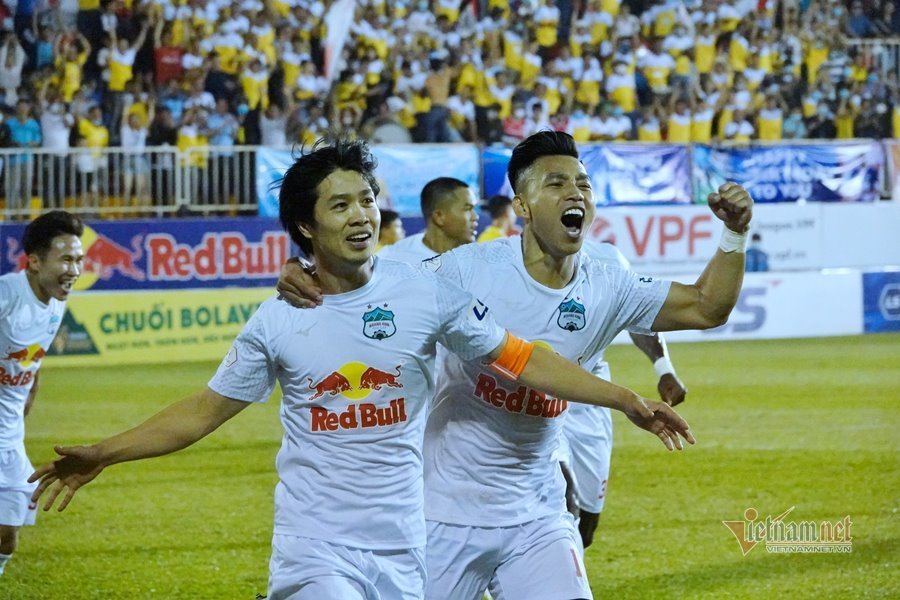 BXH bóng đá V-League 2021 mới nhất: HAGL bị Viettel áp sát