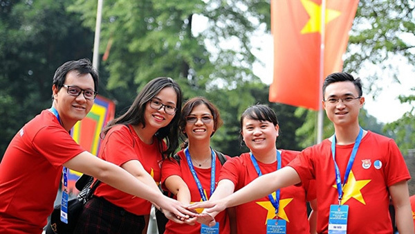 Better incentives needed to attract Vietnamese talents to return to homeland: official