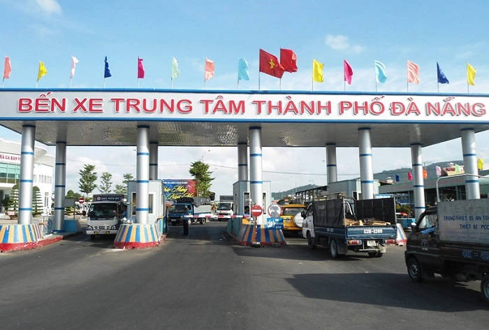 Nhân viên bến xe ở Đà Nẵng chặn xe cấp cứu để thu phí