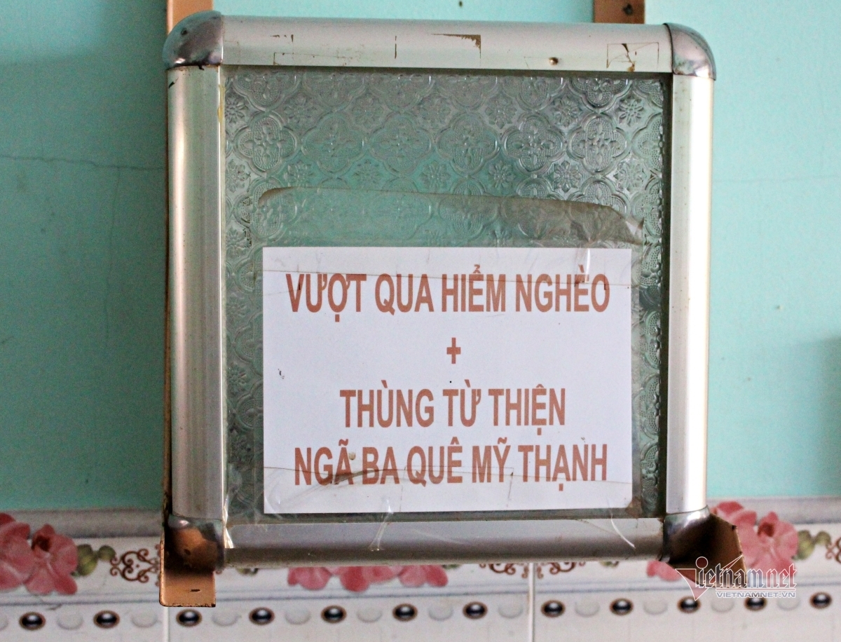 Bác sĩ 96 tuổi, tay chân biến dạng vẫn cầm dao phẫu thuật