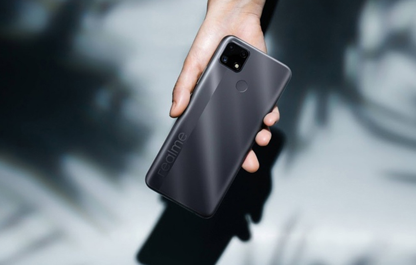 Realme trình làng smartphone pin khủng, giá mềm