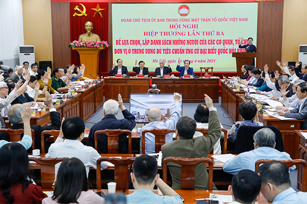 16 Politburo members, 4 Party Secretariat members nominated for NA election