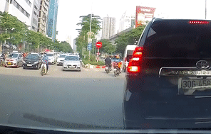Nóng trên đường: Tự mình rước hoạ vì những sai lầm ngớ ngẩn