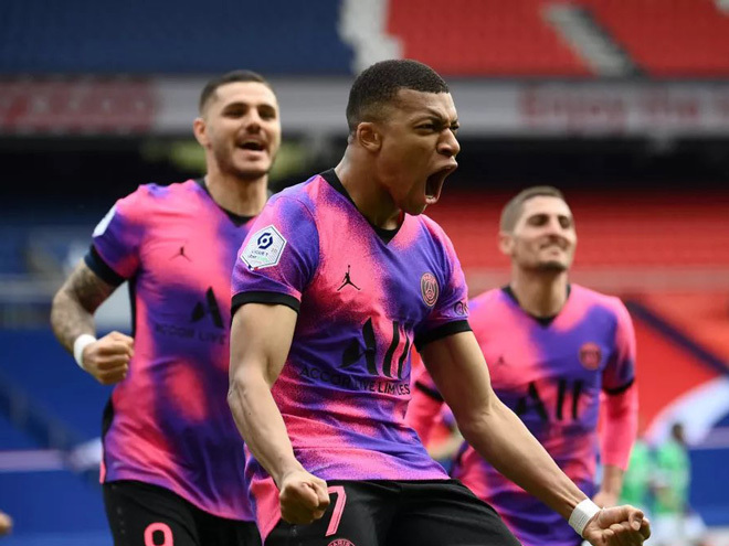 Mbappe thăng hoa, PSG thắng siêu kịch tính