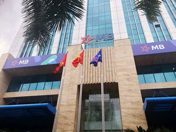 Vietnam banks plan long-term development