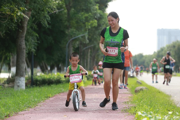 Đầu tư địa ốc và “canh bạc” bắt đáy thị trường