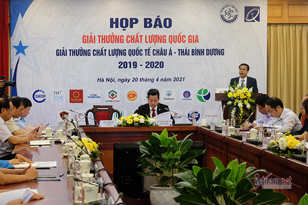 116 doanh nghiệp nhận giải thưởng Chất lượng Quốc gia