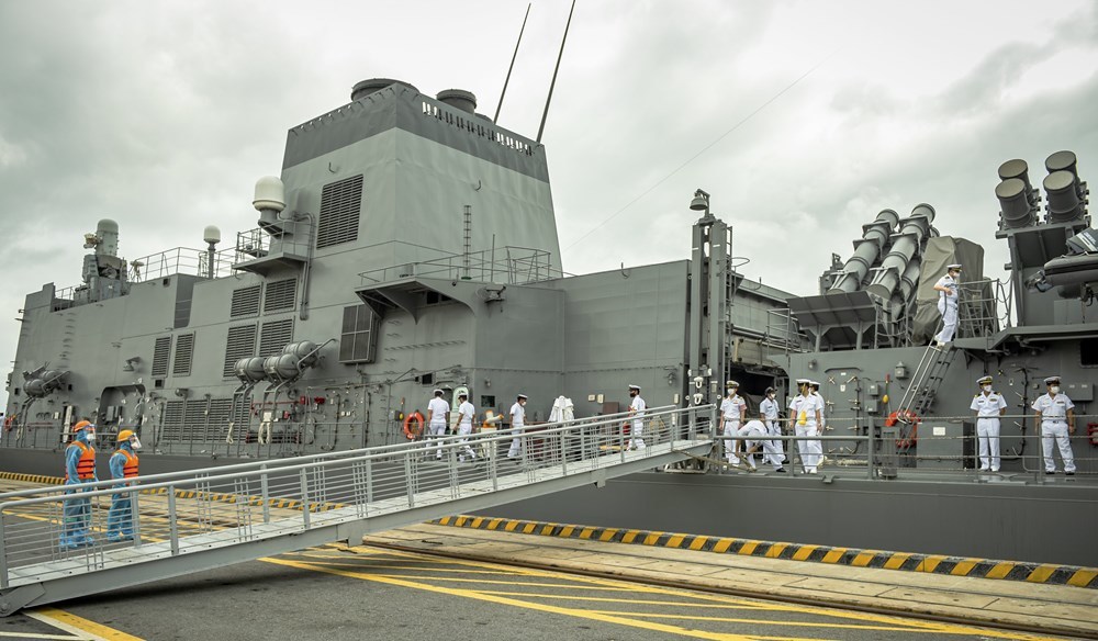 Tàu hộ vệ Nhật Bản thăm thành phố Hải Phòng
