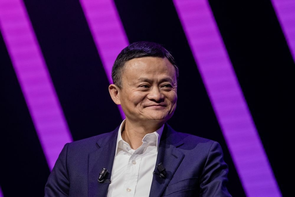 Trung Quốc lo ngại sức mạnh truyền thông quá lớn của Jack Ma