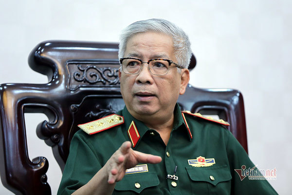 Tướng Vịnh: Dân còn cưa bom, làm sao để họ biết sợ bom mìn