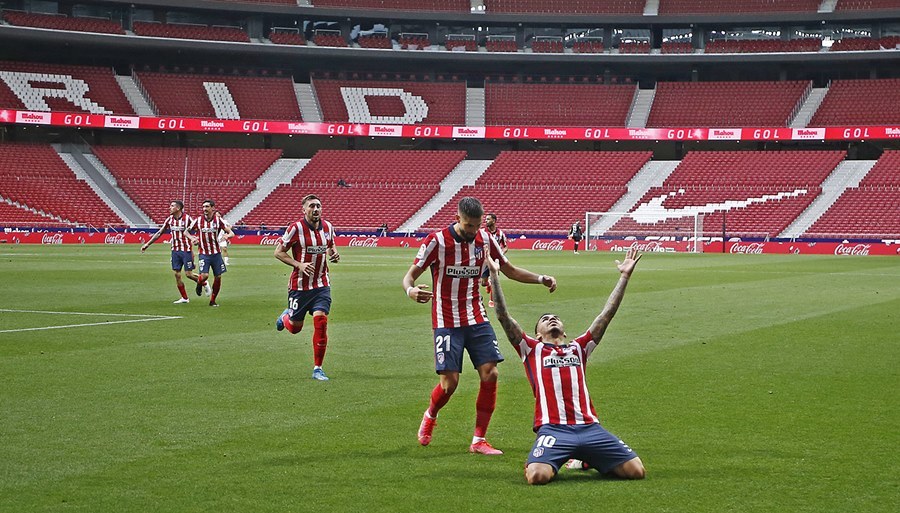 Atletico đòi lại ngôi đầu từ tay Real Madrid
