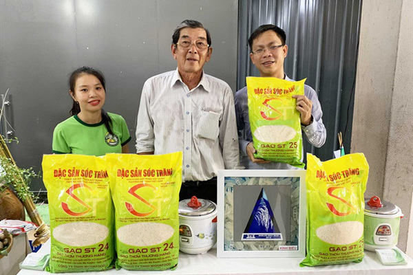 Vietnam’s no 1 rice in world in danger of losing brand