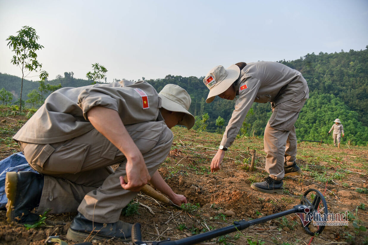 Workers ‘hunt for death’ in the ‘land of fire’ in Quang Tri