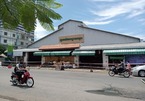 Chợ thực phẩm tại thủ đô Campuchia vắng lặng vì Covid-19
