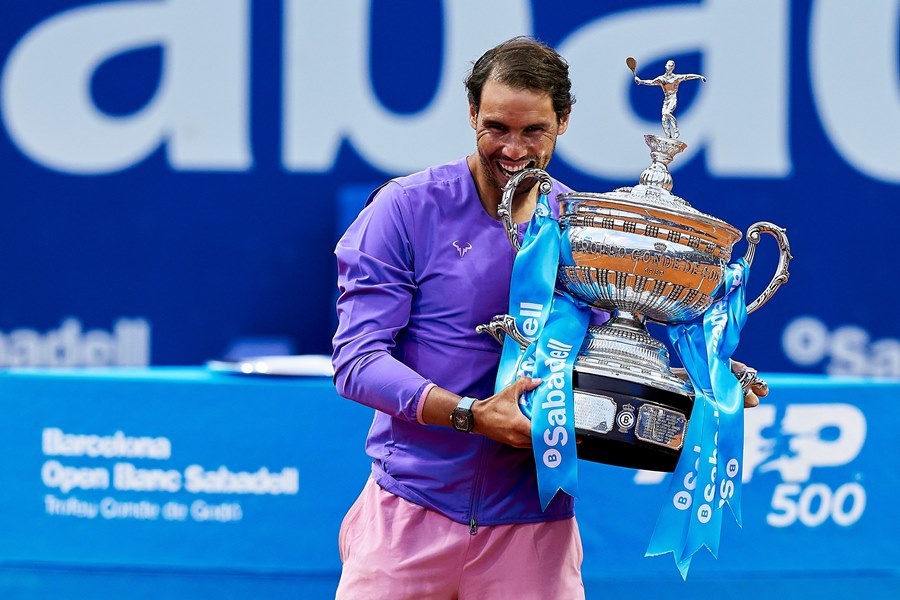 Nadal lần thứ 12 vô địch Barcelona Open