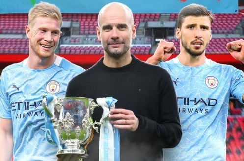 Pep Guardiola kêu gọi Man City tập trung giành cú ăn ba