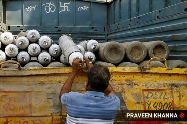 Bệnh viện ở Ấn Độ rút ống thở của bệnh nhân già để cứu người trẻ