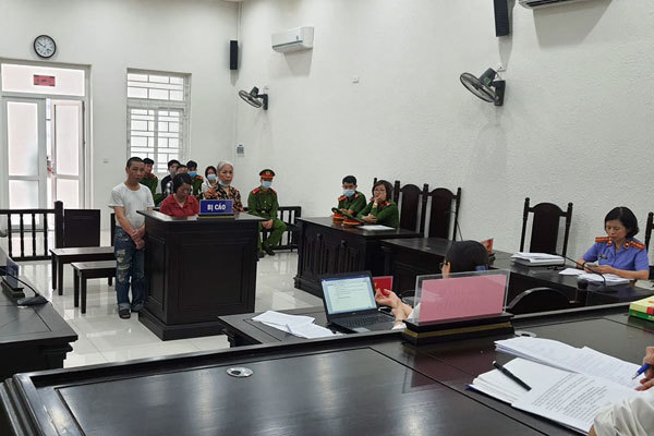 Vụ đánh tráo sổ đỏ, mang đất đi bán hy hữu tại Hà Nội