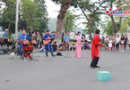 Hà Nội tạm dừng tổ chức các lễ hội và tuyến phố đi bộ