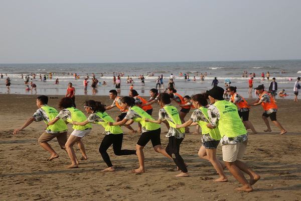 Hà Tĩnh, Nghệ An, Quảng Ninh dừng các lễ hội, sự kiện tập trung đông người