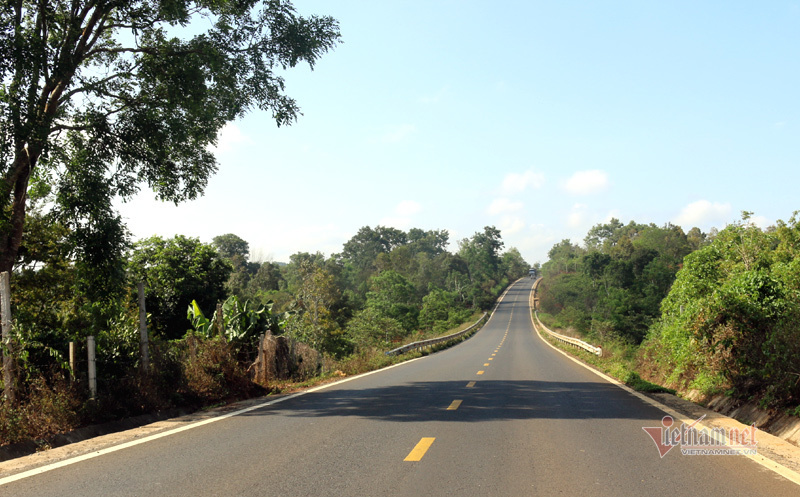 Ngày nắng, đêm lạnh: Lạ lùng cái nắng, cái gió Ban  Mê