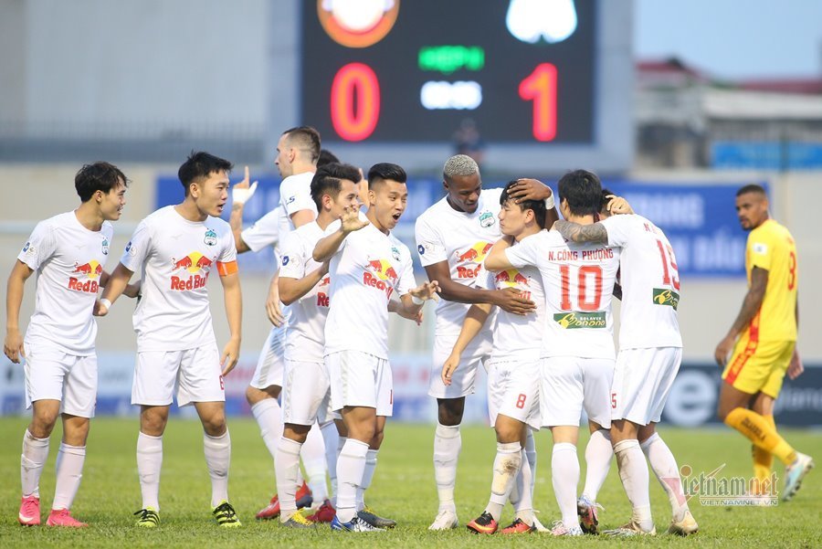 Top 5 bàn thắng đẹp vòng 11 V-League: Minh Vương đấu Phi Sơn