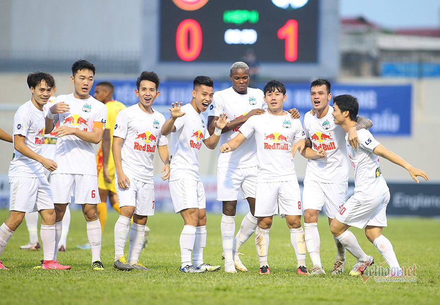 Vòng 11 V-League: HAGL không có đối thủ