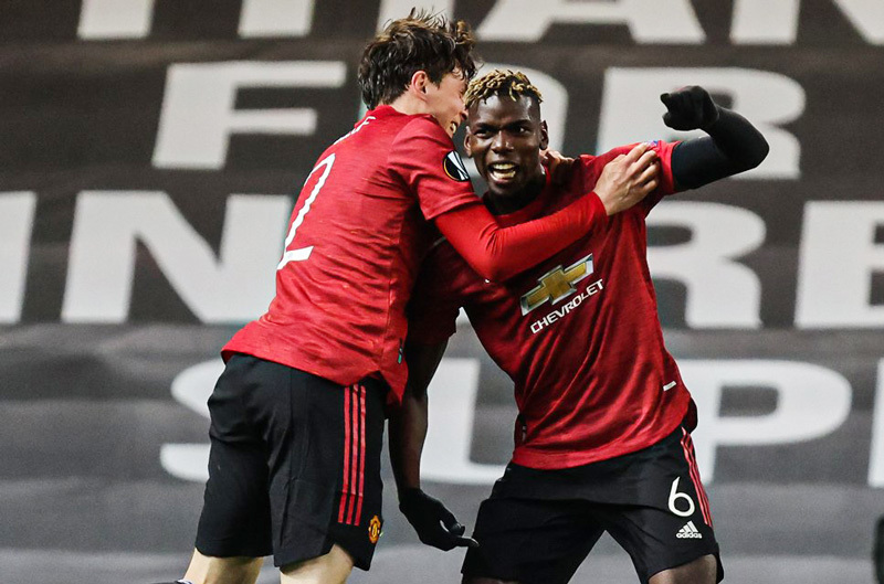 Kết quả bóng đá hôm nay 30/4: MU đánh tennis trước Roma