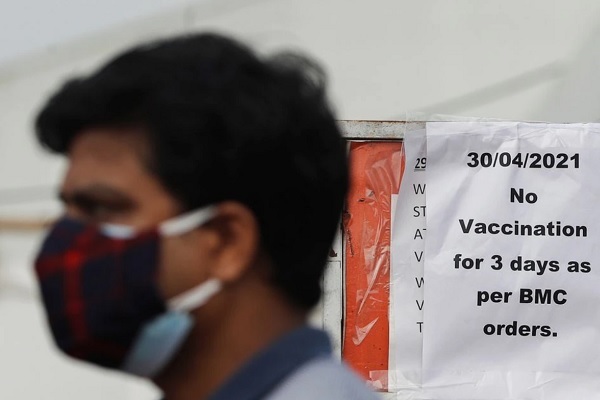 Ấn Độ hết vắc-xin ngừa Covid-19 ngay trước chiến dịch tiêm chủng