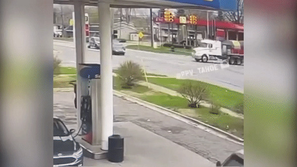 Clip rút súng cướp vòng vàng tiền tỷ nóng nhất MXH