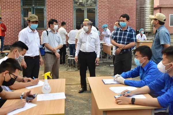 TT-Huế tạm dừng karaoke, quán bar từ 12h trưa nay