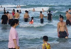 Từ 0h ngày 4/5, Đà Nẵng dừng tắm biển, khuyến khích bán hàng qua mạng