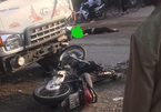 Hà Nội: Đấu đầu với xe tải, 2 thanh niên đi xe máy tử vong tại chỗ