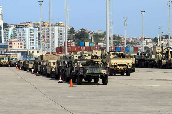 Mỹ khởi động các cuộc tập trận lớn gần lãnh thổ Nga