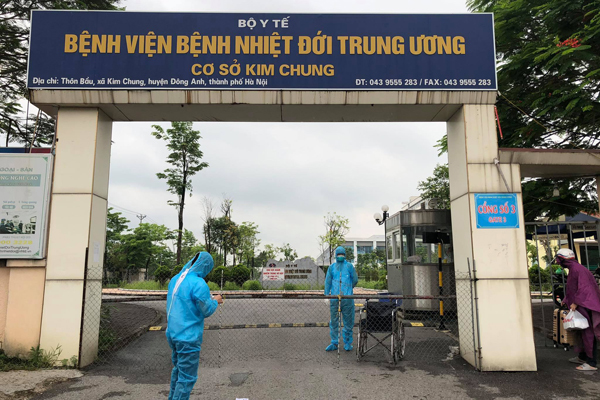 Bộ Y tế điều tra nguồn lây chùm ca bệnh Covid-19 tại BV Bệnh Nhiệt đới TƯ