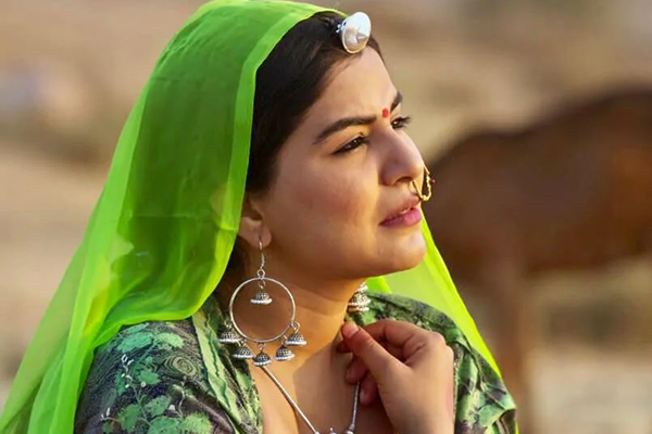 Sao Ấn Độ gây xúc động bởi hành động đẹp trong cuộc chiến Covid-19