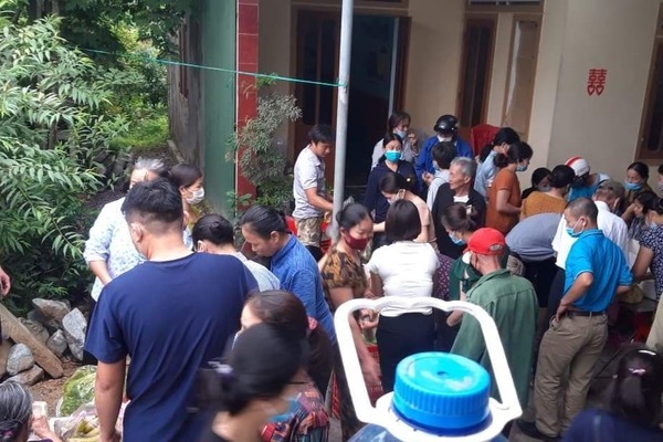 Hoãn cưới phòng dịch, dân Hà Tĩnh chung tay 'giải cứu' 150 mâm cỗ