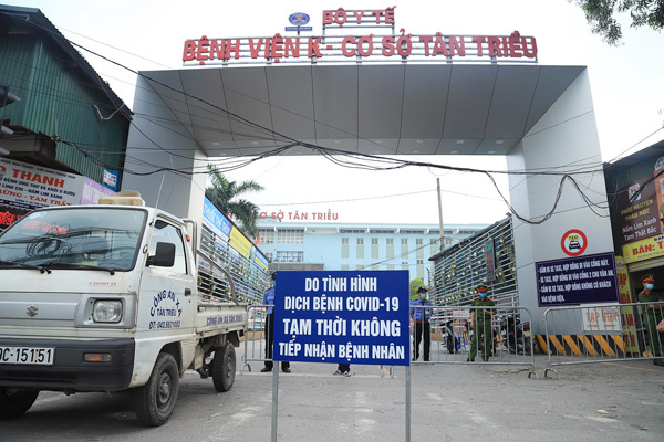 Bệnh viện K phát hiện 10 ca dương tính nCoV, phong tỏa 3 cơ sở
