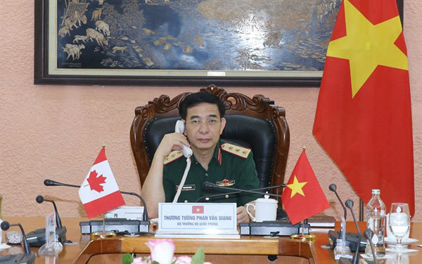 VN talks defence relations with Canada and Laos