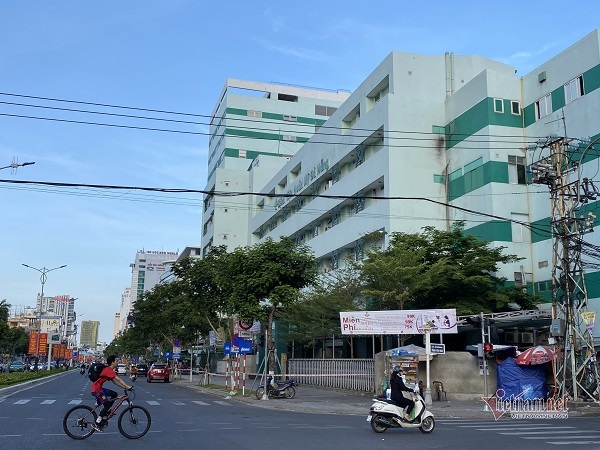Nhân viên thẩm mỹ viện và điều dưỡng Bệnh viện Hoàn Mỹ dương tính nCoV