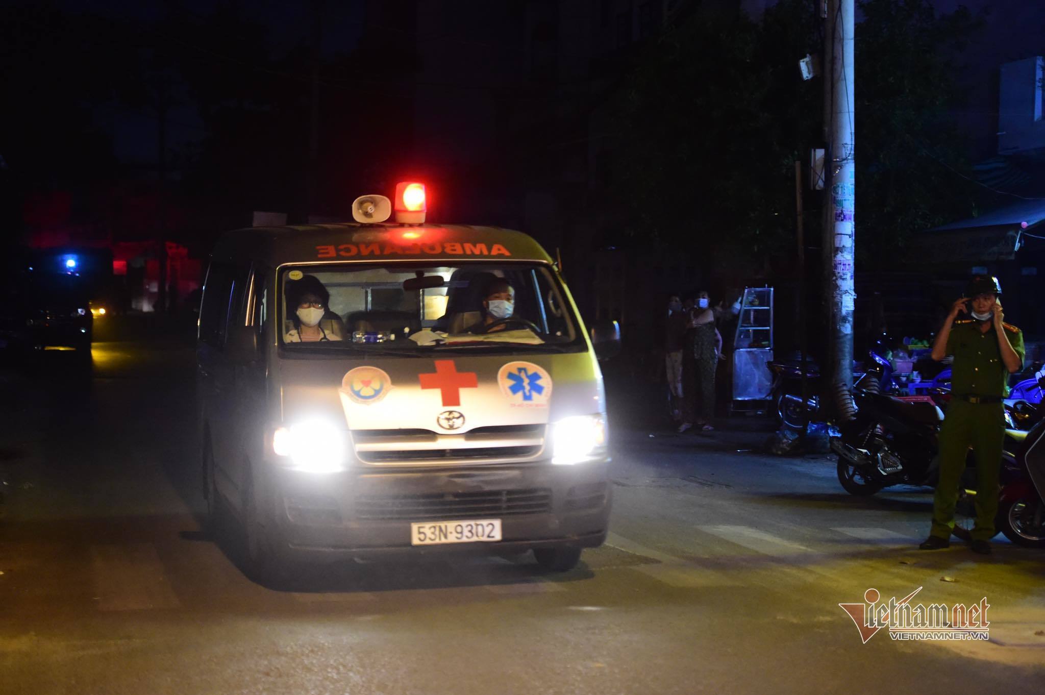 5 học sinh thiệt mạng trong vụ cháy thảm khốc ở Quận 11