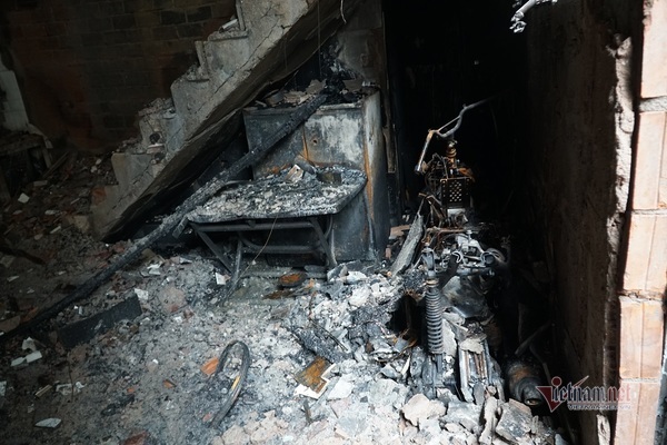 Người sống sót duy nhất hé lộ nguyên nhân cháy làm 8 người chết ở TP.HCM