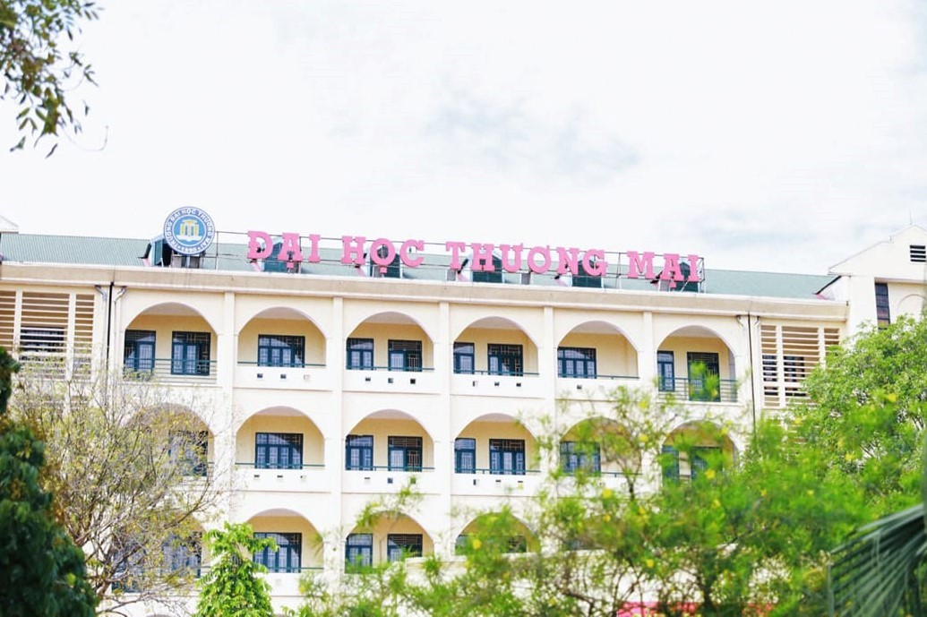 Đại học ở Hà Nội chuyển thi trực tuyến, thời gian thi tới 24 tiếng