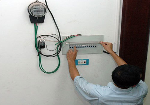 Những nguyên tắc nằm lòng để sử dụng thiết bị điện an toàn