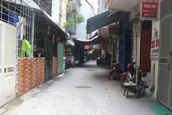 Bệnh nhân ‘xóm ung thư’ đứng ngồi không yên chờ ngày quay lại bệnh viện