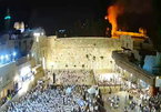 Căng thẳng Israel-Palestine leo thang, thánh địa ở Jerusalem gặp hỏa hoạn