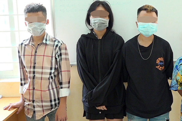 Nhóm thiếu niên cuỗm tiền của nữ chủ quán trà sữa để thuê du thuyền