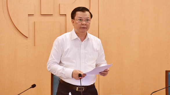 Khen thưởng kịp thời, kỷ luật nghiêm minh để giữ vững thế trận chống Covid-19