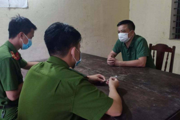 Đánh công an vì bị nhắc đeo khẩu trang ở Nam Định